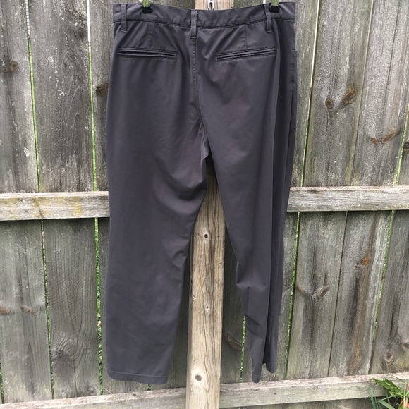 Banana Republic Mens pants Size 33x30 - Picture 2 of 4